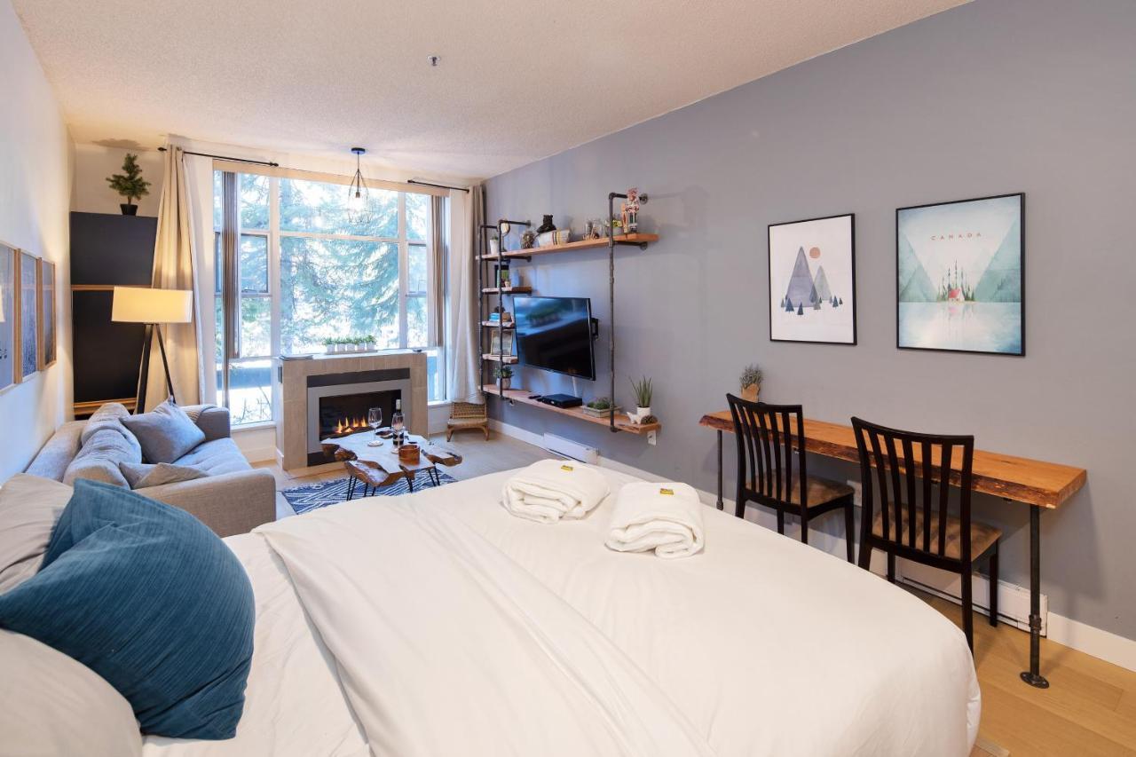 Bright Suite At Ski In/Out Glacier Lodge! Whistler Dış mekan fotoğraf